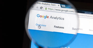 Google Analytics leckék 2. - Mik azok a segített konverziók, és hogyan használd őket a Google Analyticsben? 